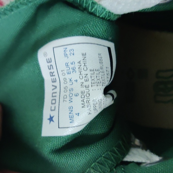 CONVERSE CANDY CANE STRIPE HI TOP TENNIS SHOES - Picture 9 of 10